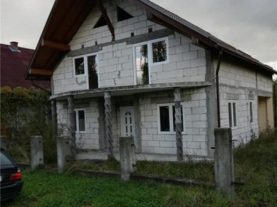 🏡 Casa la Baza Munților Maramureșului: Ocna Șugatag