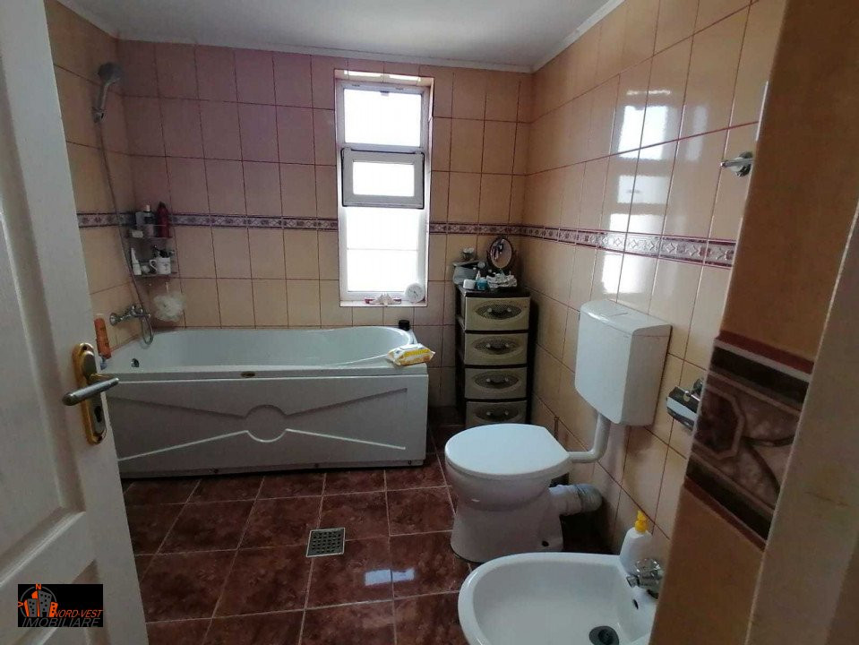 Casa 3 Dormitoare Mocira