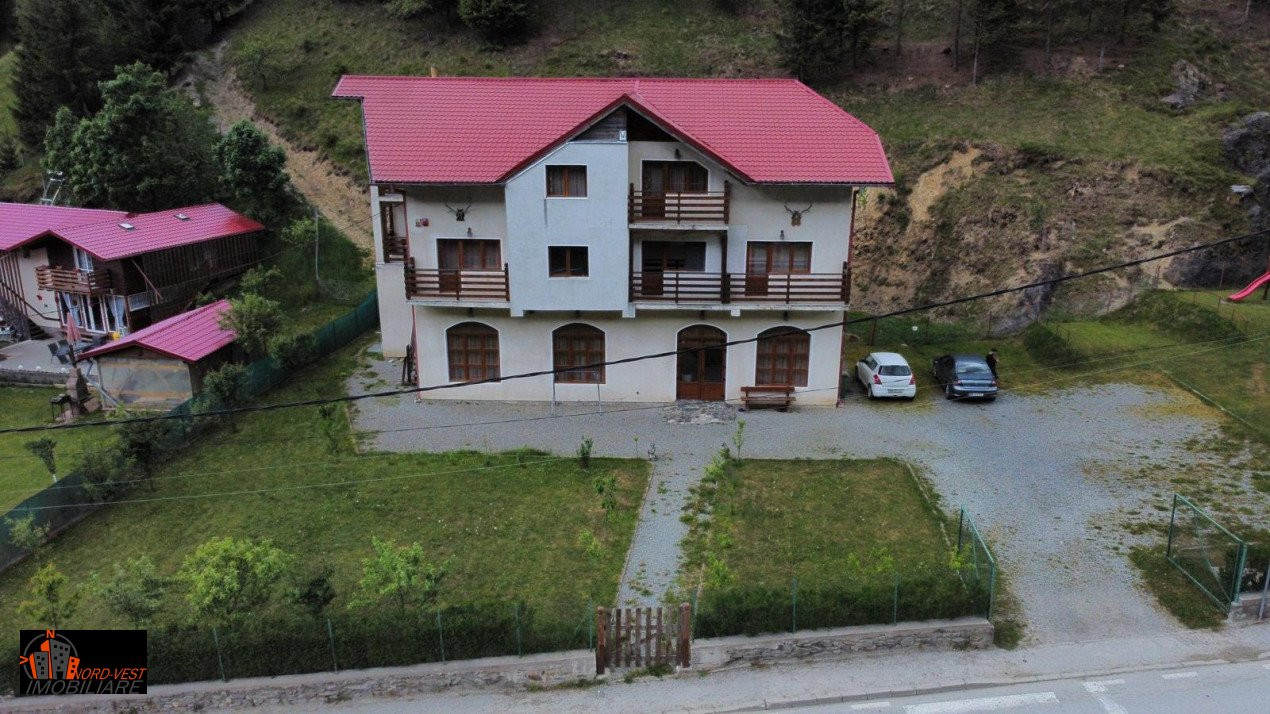 🏞️🏡 Proprietate Impresionantă în Borsa, Maramureșul Istoric 🌲🌟