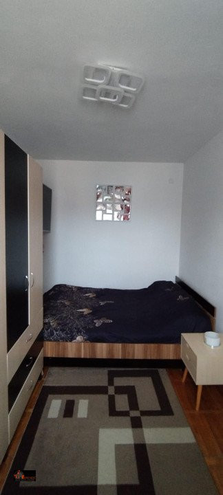 Apartament 3 camere 40mp - Str. Sfânta Vineri, Zalău