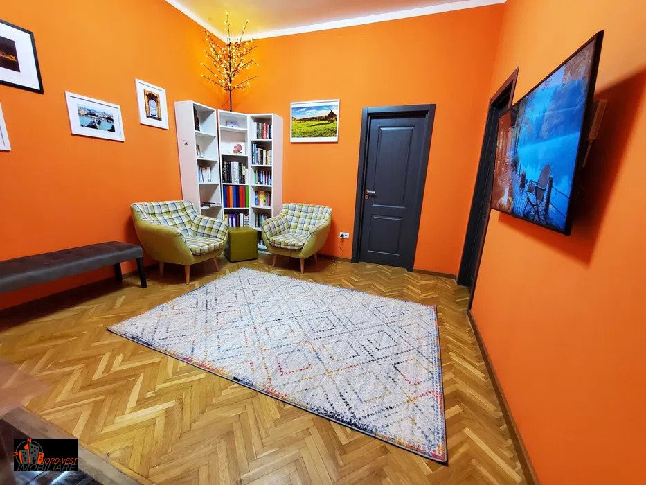 Apartament în vilă cu 4 locuințe, etajul 1, Strada 22 Decembrie