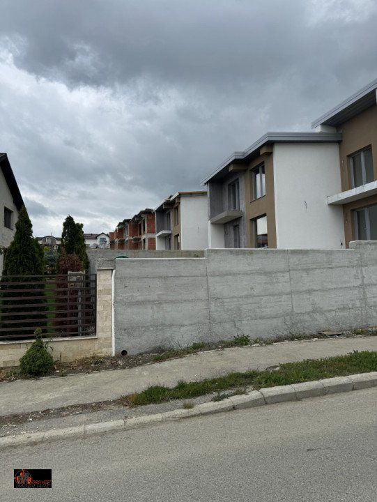 Casă duplex 3 camere 127,66 mp - Proiect Woaza - str. Stefan cel Mare, Zalău