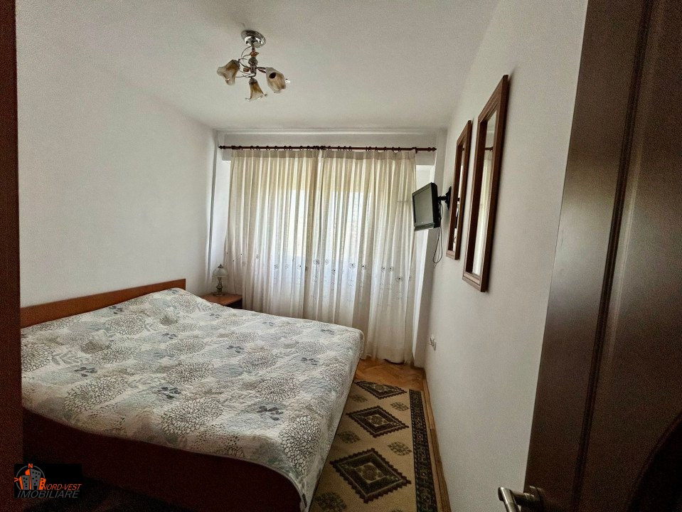 Apartament 4 camere