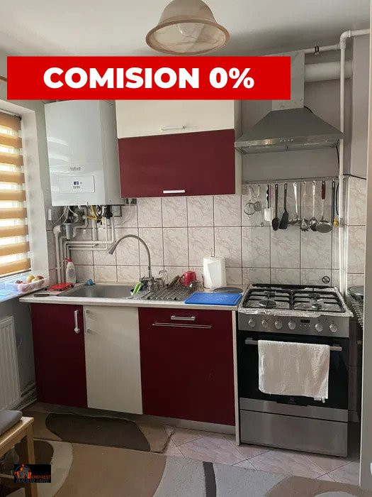 Apartament cu 4 camere pe Strada Ferenczy Karoly