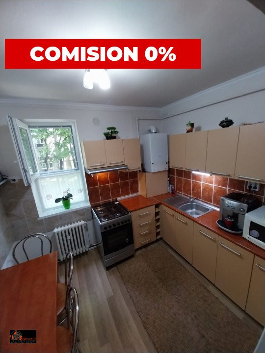 Apartament 2 camere mobilt, cu garaj autorizat in fata blocului