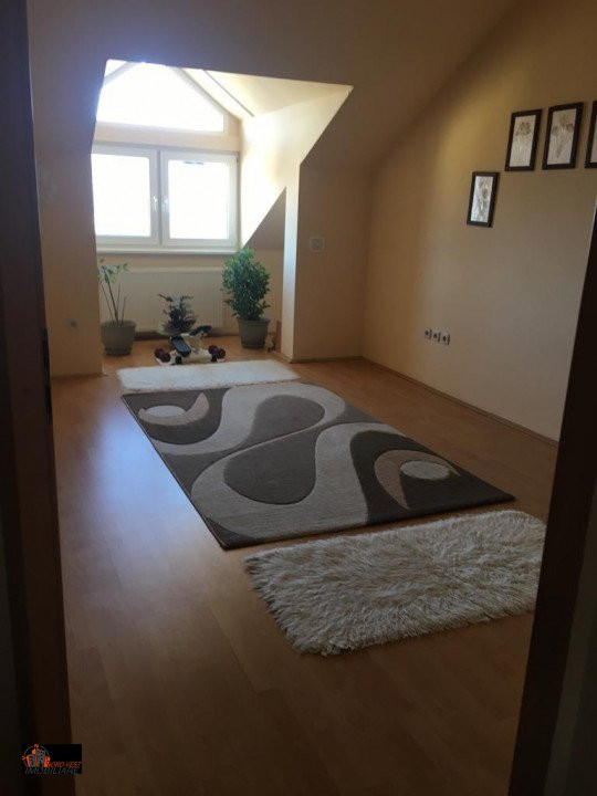 Apartament Zalau-Dva. II pe 2 nivele - 4 dormitoare, 1 living, 1 dressing 130mp 