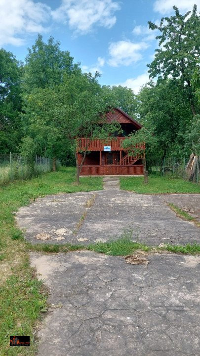 🏡 Teren cu Cabana lângă Proprietatea Regelui Charles în Breb