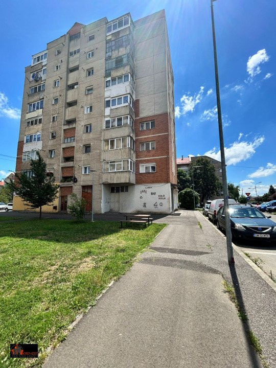 Apartament 2 camere 64 mp si beci