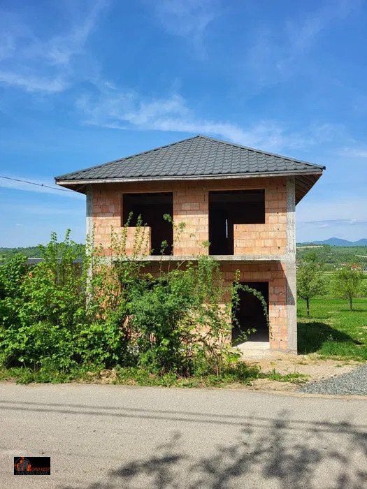 Casă Panoramică în Dumbrăvița, Maramureș