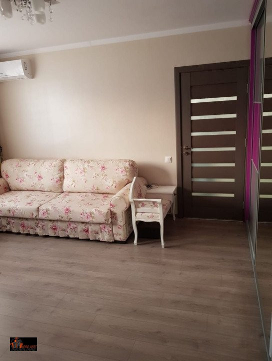 Apartament 2 canere cu terasa, subsol intabulat