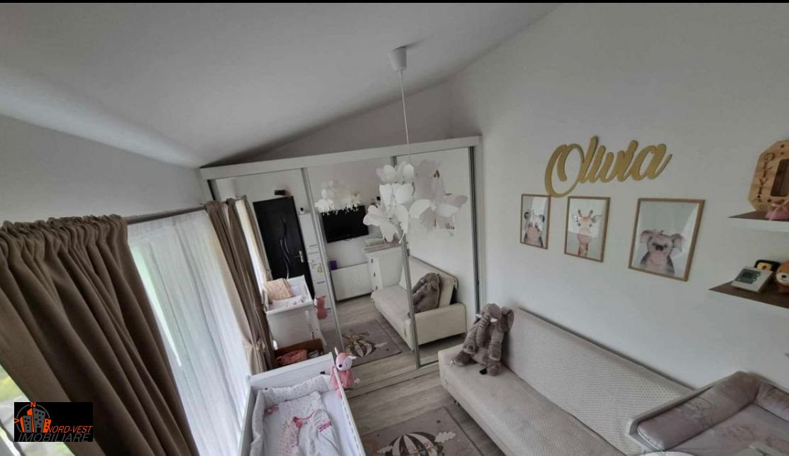 Anunț de Vânzare Apartament  3 camere  zona Iorga 