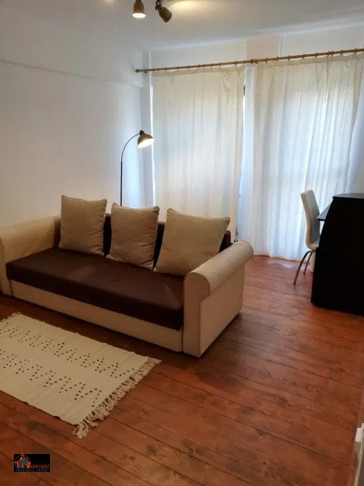 Anunț de Vânzare Apartament  2 Camere 