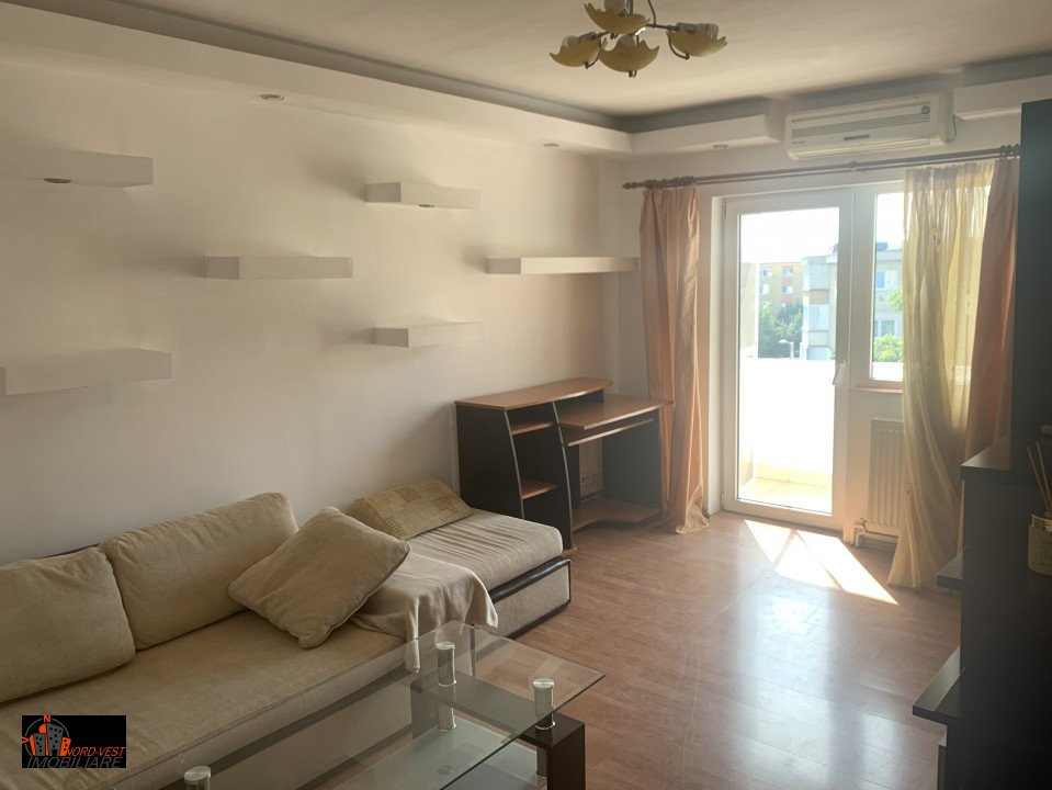 Apartament 3 camere langa Liceul cu Program Sportiv