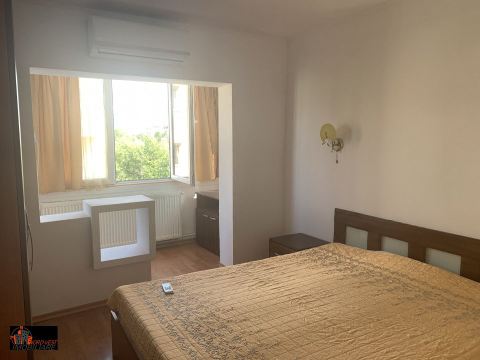 Apartament 3 camere langa Liceul cu Program Sportiv