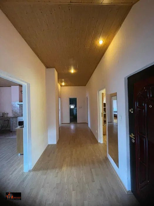 Apartament 3 cam., et.2, 85mp - Str. Căprioarei, Zalău