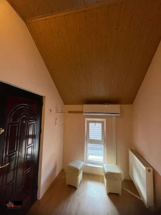 Apartament 3 cam., et.2, 85mp - Str. Căprioarei, Zalău