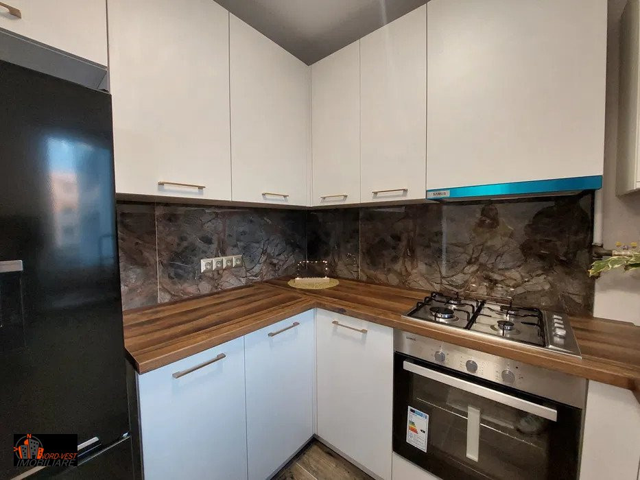 Superb apartament cu 2 camere de închiriat – Strada Daliei, vis-a-vis de magazin