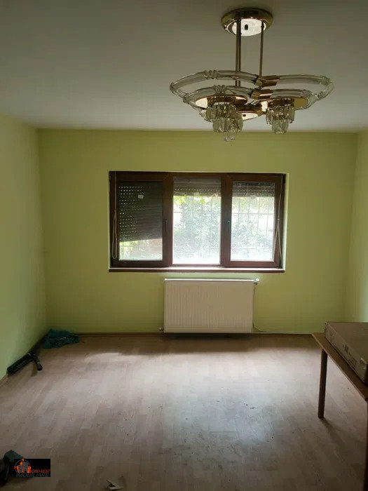 Apartament la parter înalt - 68 mp + garaj , Dumbrava Nord, Zalău