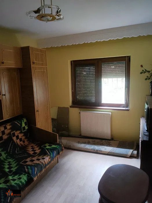 Apartament la parter înalt - 68 mp + garaj , Dumbrava Nord, Zalău