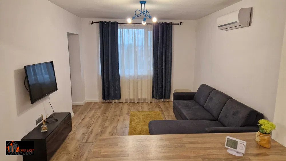 Închiriere Apartament 2 Camere - Zona Mărul de Aur, Baia Mare