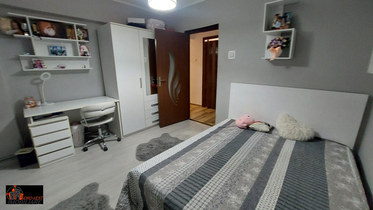 Apartament 3 camere zona M16 , zona linistita cu vedere la parc