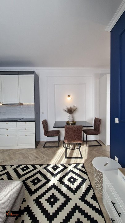 Apartament ultra cental, lux, decorat designer