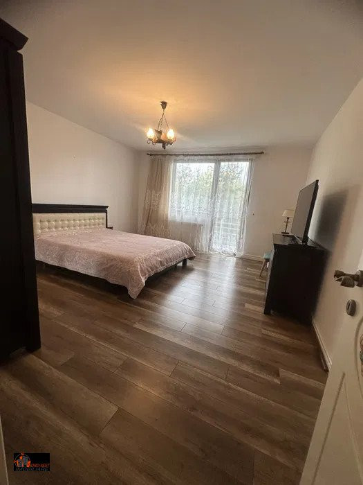 Apartament 3 camere de vânzare – zonă liniștită, strada Victoriei, Baia Mare.