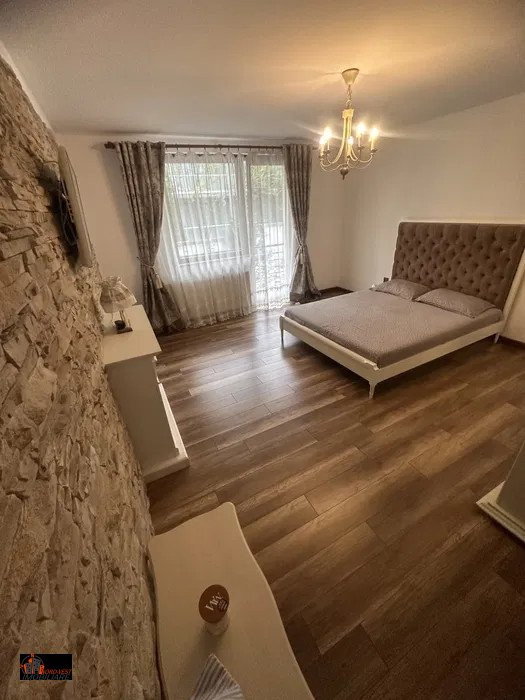 Apartament 3 camere de vânzare – zonă liniștită, strada Victoriei, Baia Mare.