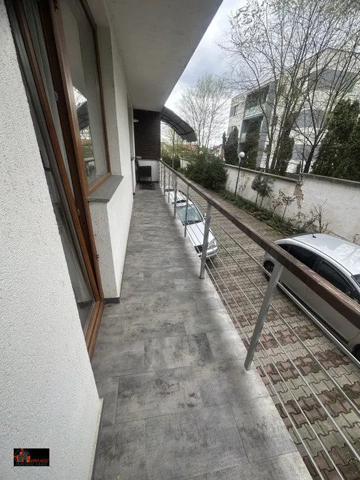 Apartament 3 camere de vânzare – zonă liniștită, strada Victoriei, Baia Mare.