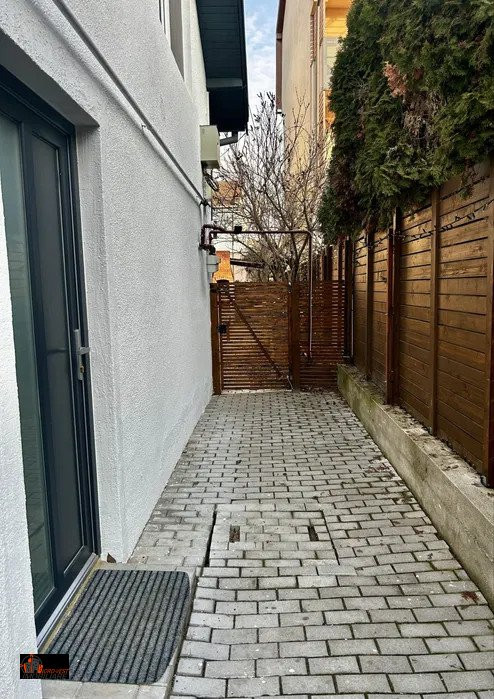 Casă de vânzare - Duplex ultracentral, Strada Rozelor, la cheie! 