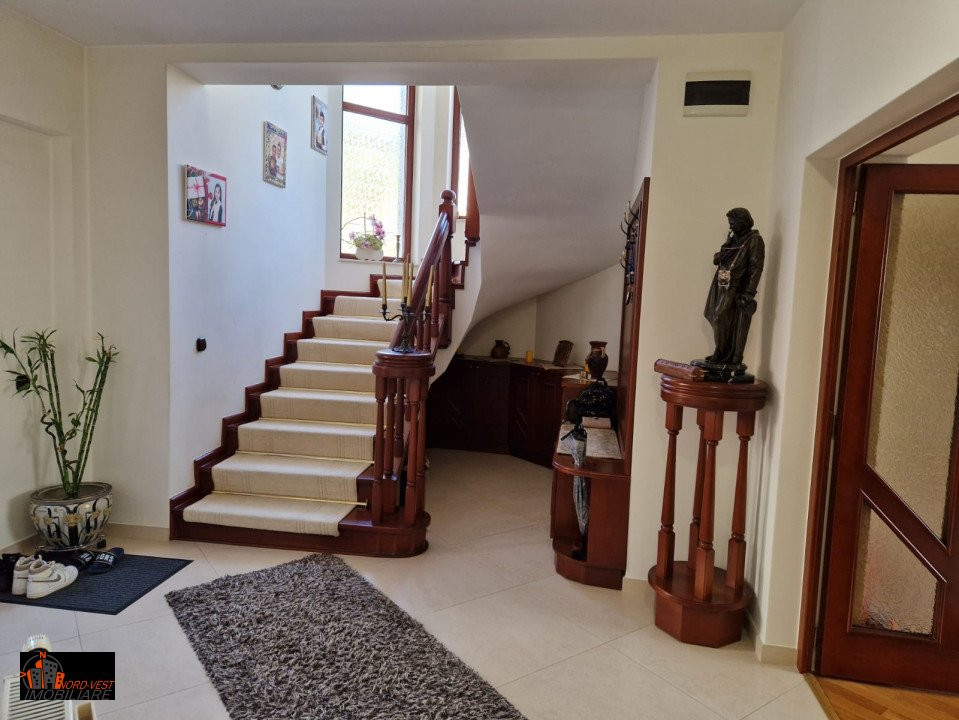 🏡 Casă de vânzare – Zonă Centrală