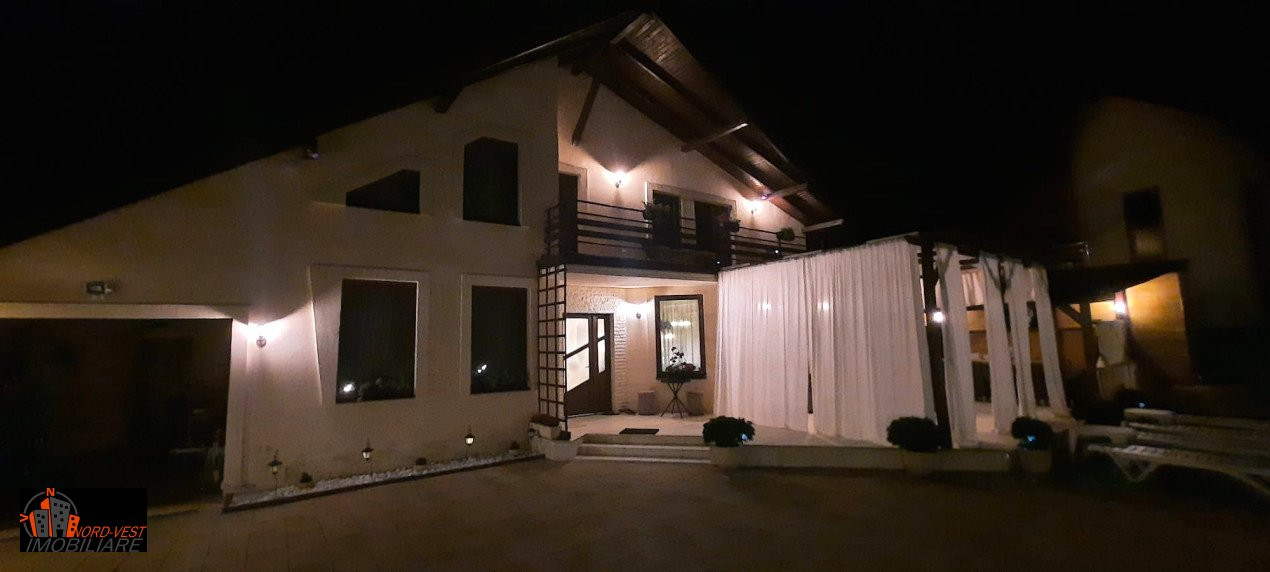 🏡 CASĂ DE VIS DE VÂNZARE – PRIVELIȘTE SUPERBĂ LA DEAL! 🌄✨