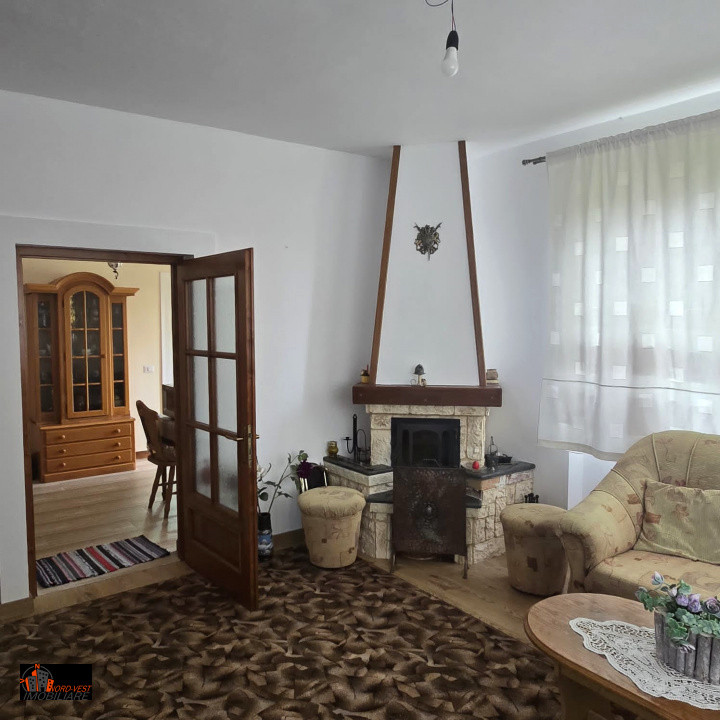 🌲 Casă de vânzare în Bârsana – o zonă liniștită cu priveliște de poveste! 🌄