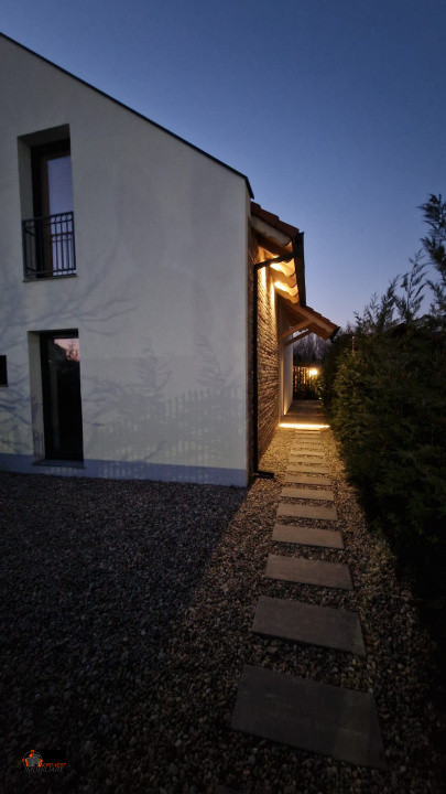 Casa tip duplex ultra moderna - Paulesti