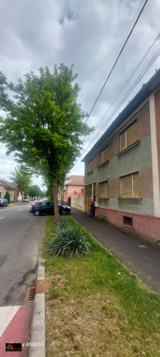 Vând Casă Tip Duplex, 4 Camere – Zona 14 Mai / Anton Pann