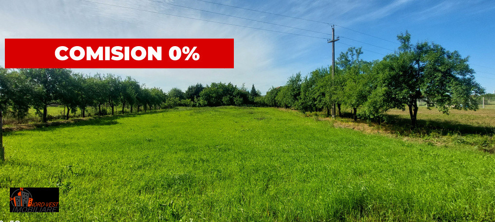 Teren intravilan 2500 mp – Front 36 m – Zonă în dezvoltare, lângă Vama Int