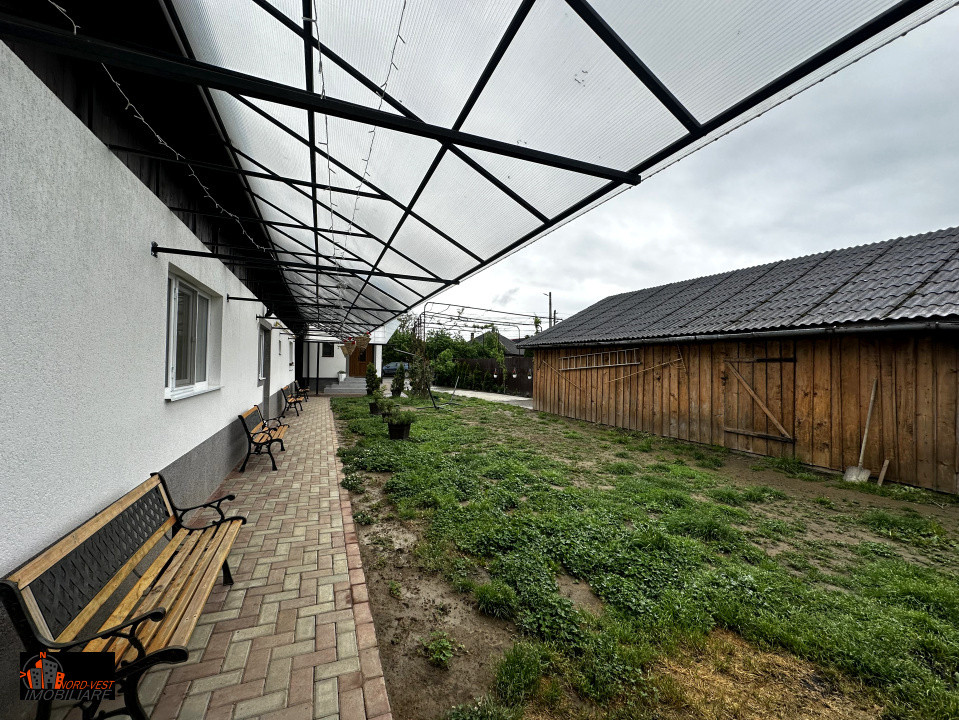 🏡 Casă Modernă cu Teren de 4.924 mp – Sighetu Marmației