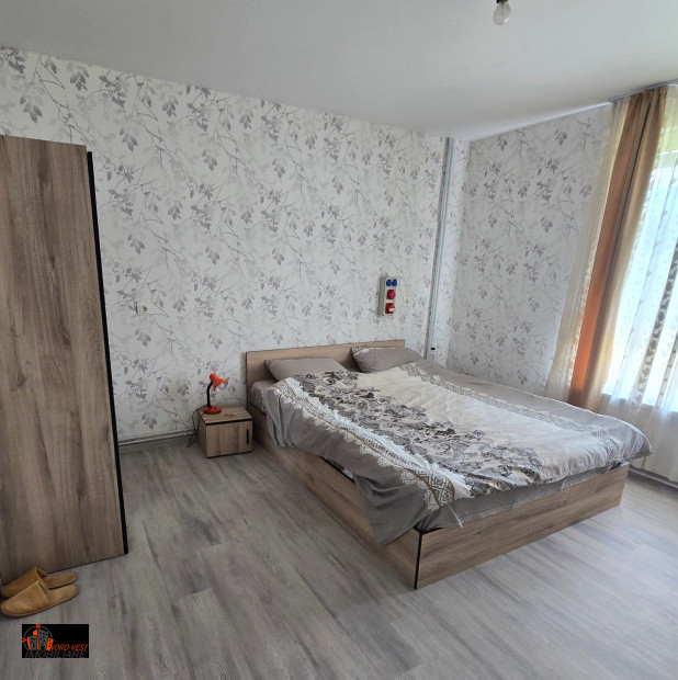 Proprietate versatilă de vânzare în Vișeu de Jos, Maramureș