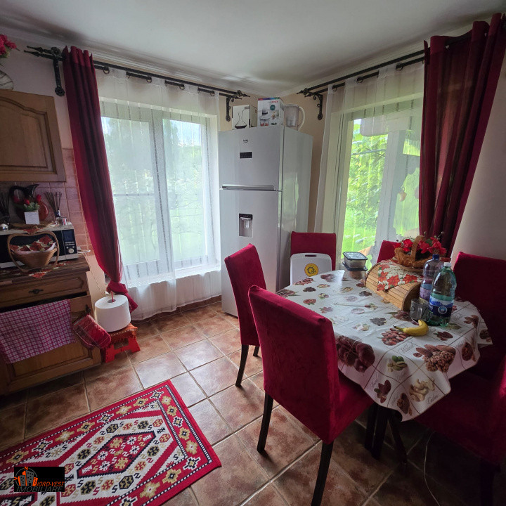 🏡 De Vânzare ! Casă cu Teren de 878mp  – Zonă Liniștită
