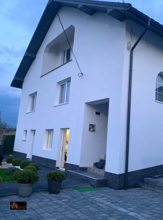 🏡 CASĂ MODERNĂ DE VÂNZARE ÎN RONA DE JOS 