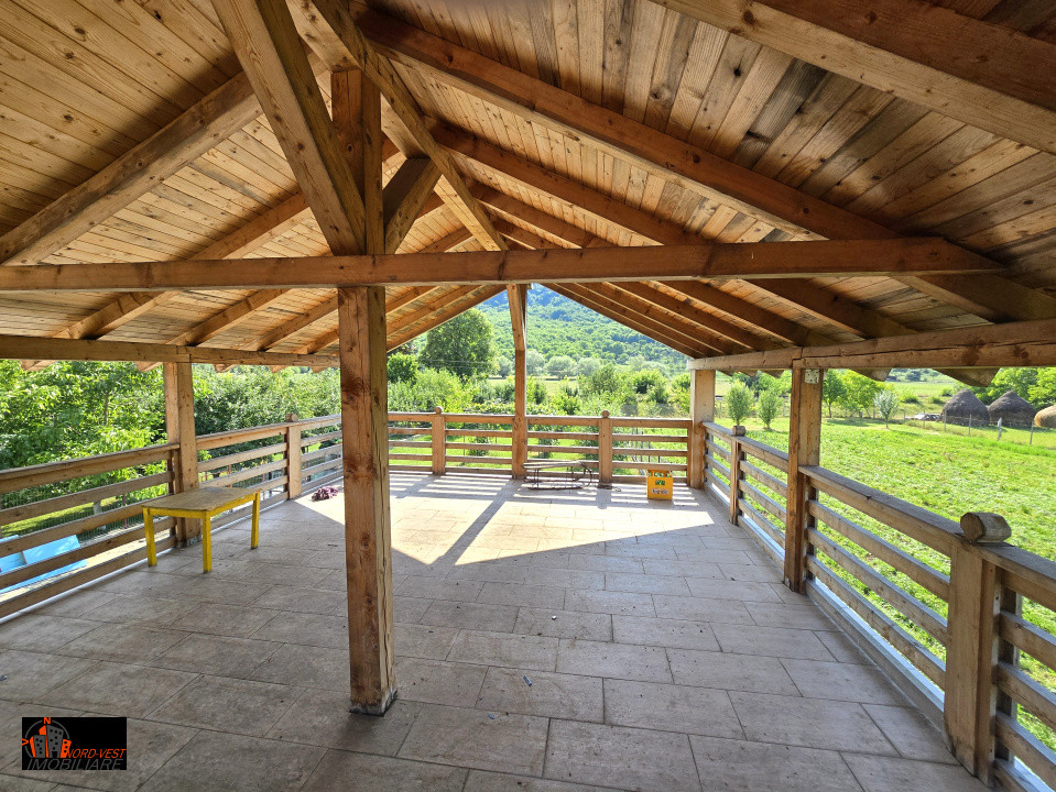 Casă modernă complet echipată de VÂNZARE – Maramureș