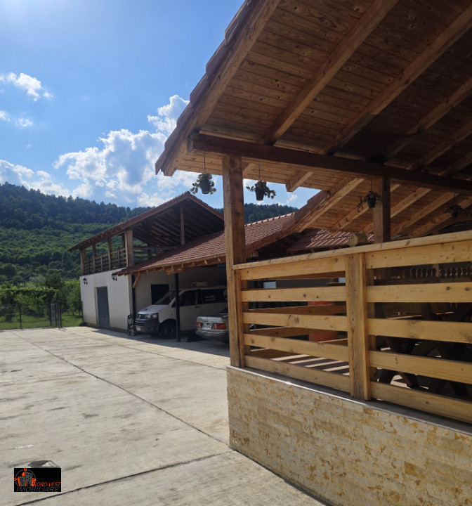 Casă modernă complet echipată de VÂNZARE – Maramureș