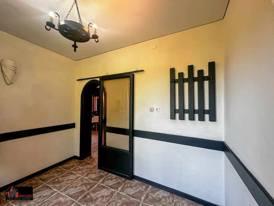 🏨 DE VÂNZARE – Motel spațios și teren generos – Sighetu Marmației