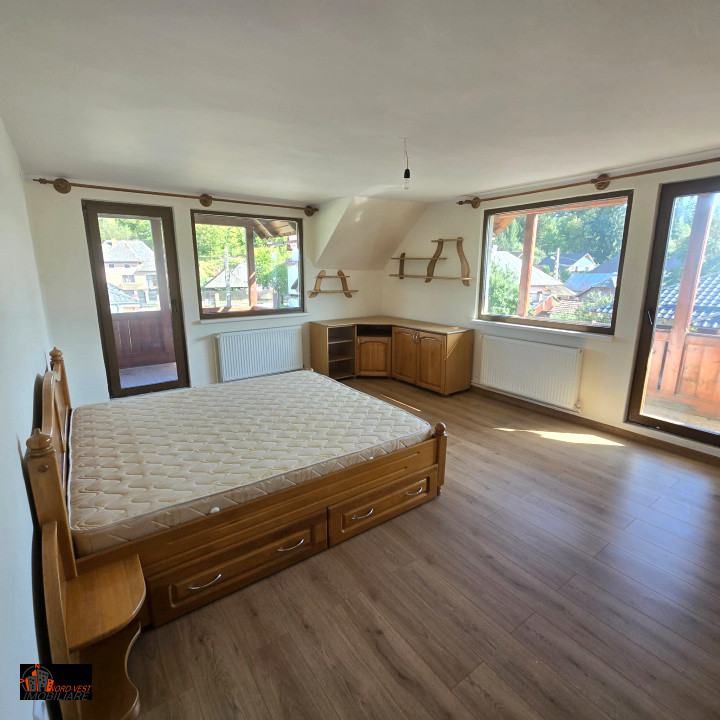 🏡 Casă de vânzare P+M în Sighetu Marmației – Strada Muzeului 