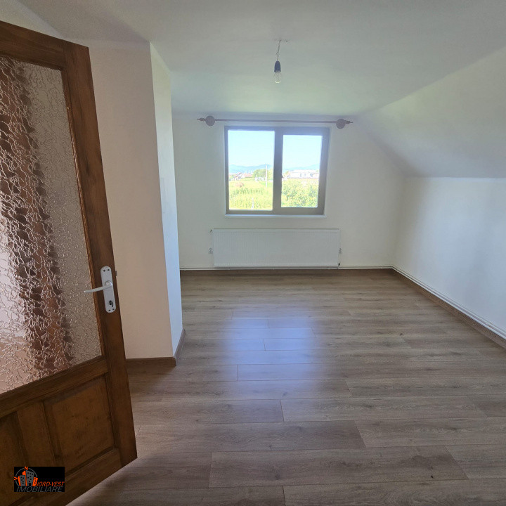 🏡 Casă de vânzare P+M în Sighetu Marmației – Strada Muzeului 