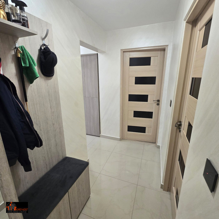 🏡 Apartament modern, ultrafinisat – 3 camere – De Vânzare